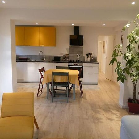 Le 62 Apartment Gemenos Exterior photo